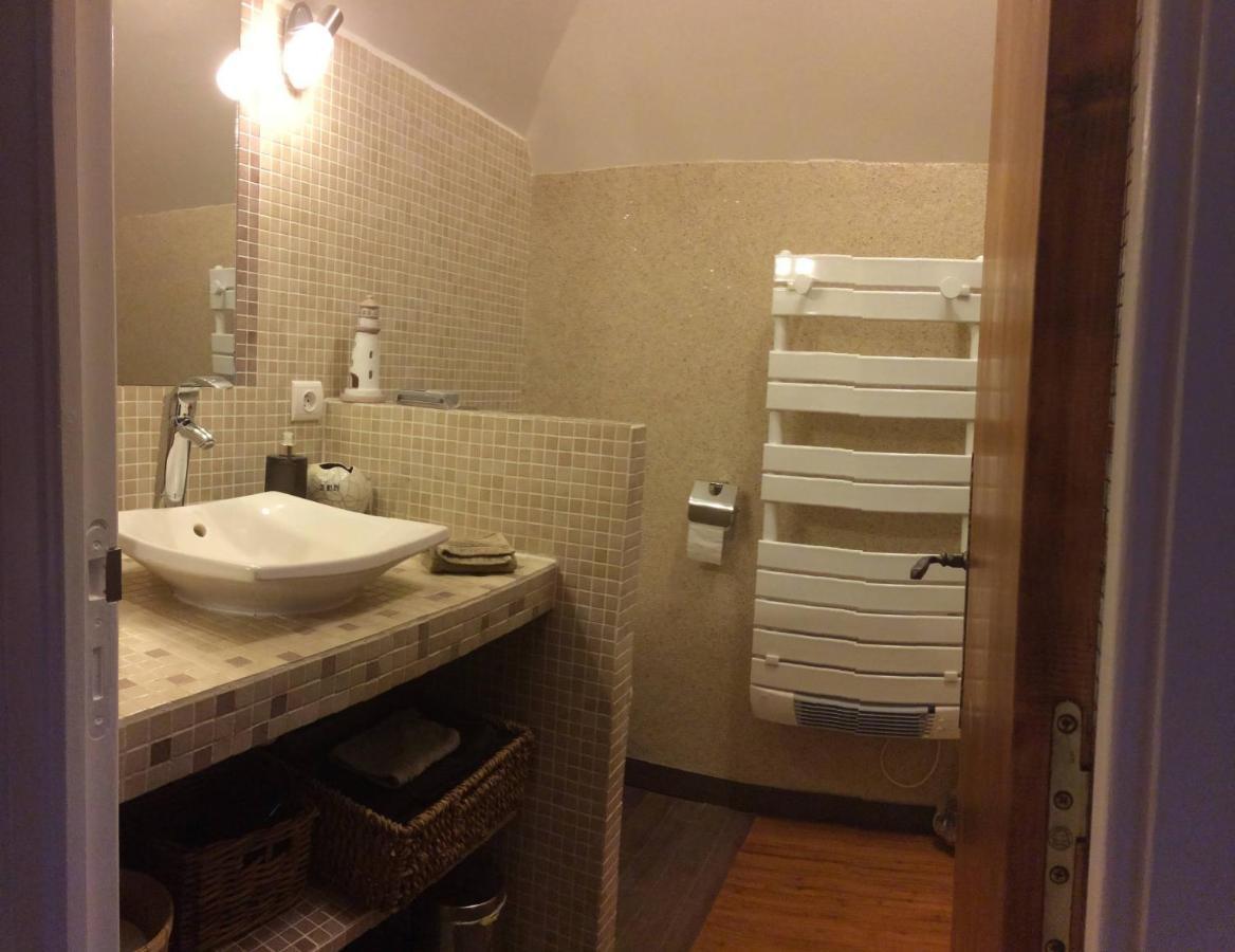 Le Couvent Bed & Breakfast Saint-Jean-de-Laur Exterior foto