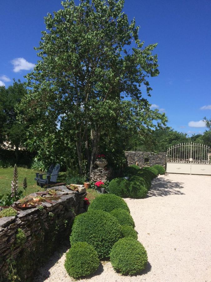 Le Couvent Bed & Breakfast Saint-Jean-de-Laur Exterior foto
