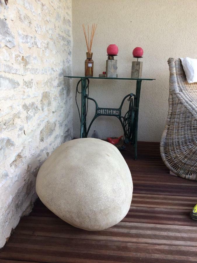 Le Couvent Bed & Breakfast Saint-Jean-de-Laur Exterior foto